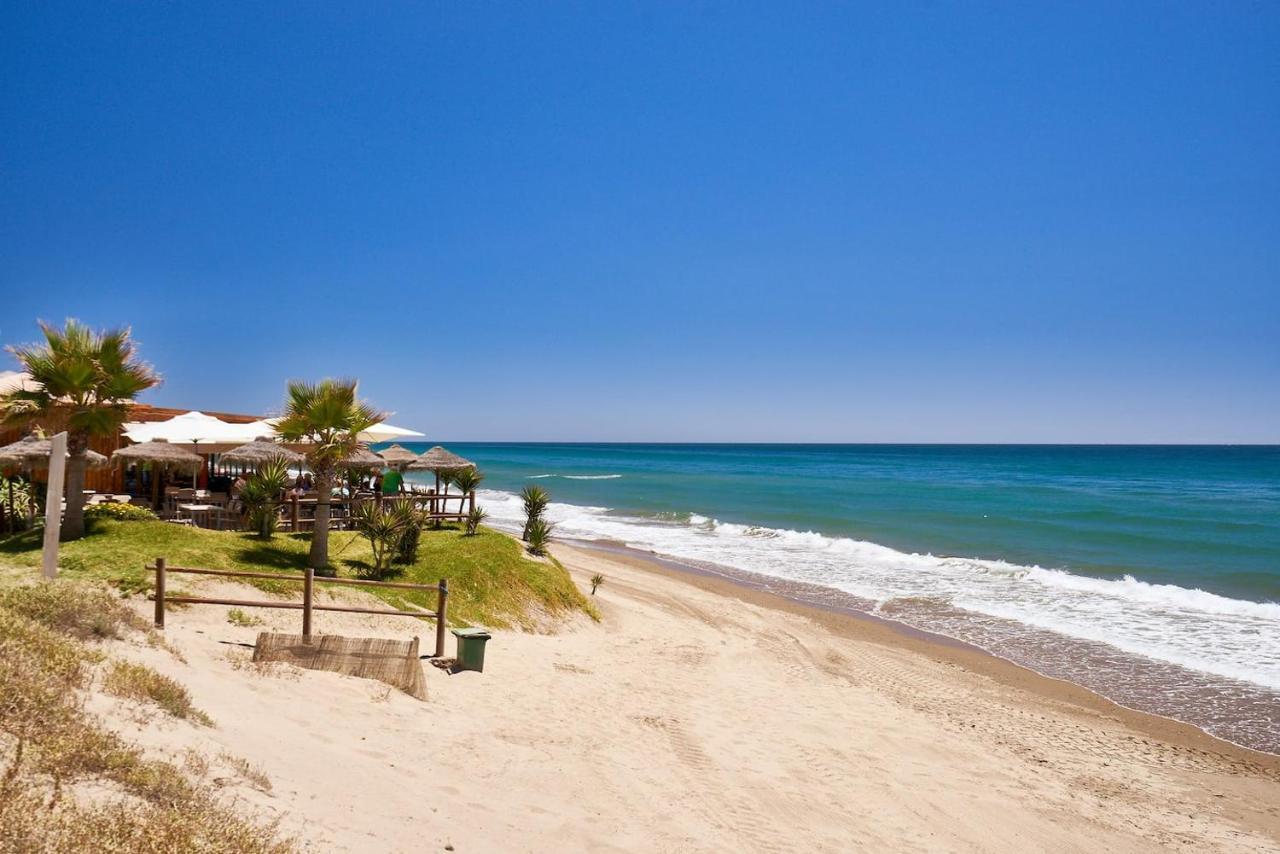 Oleholidays 806 Romana Playa Primera Linea De Playa Marbella Exteriör bild